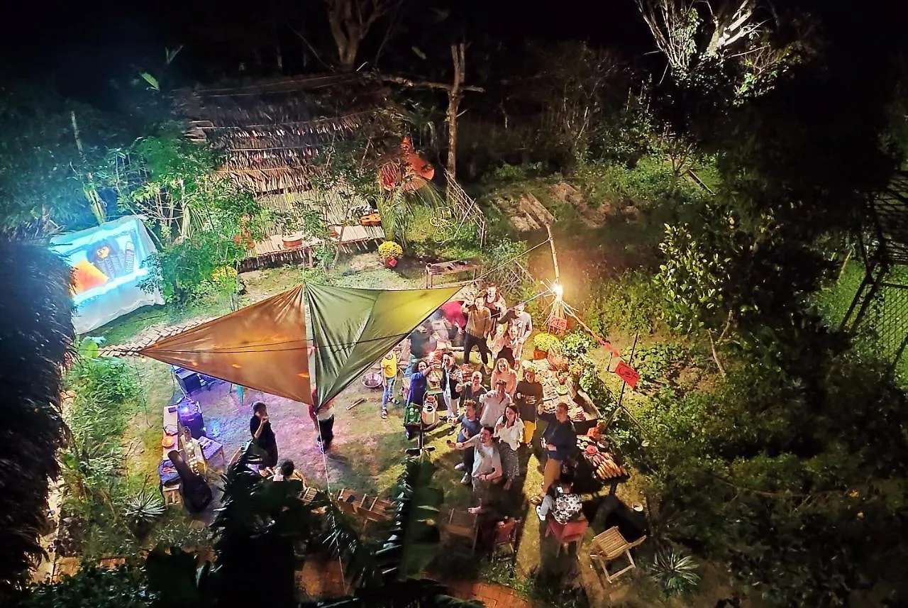 Loongboong Homestay Χόι Αν